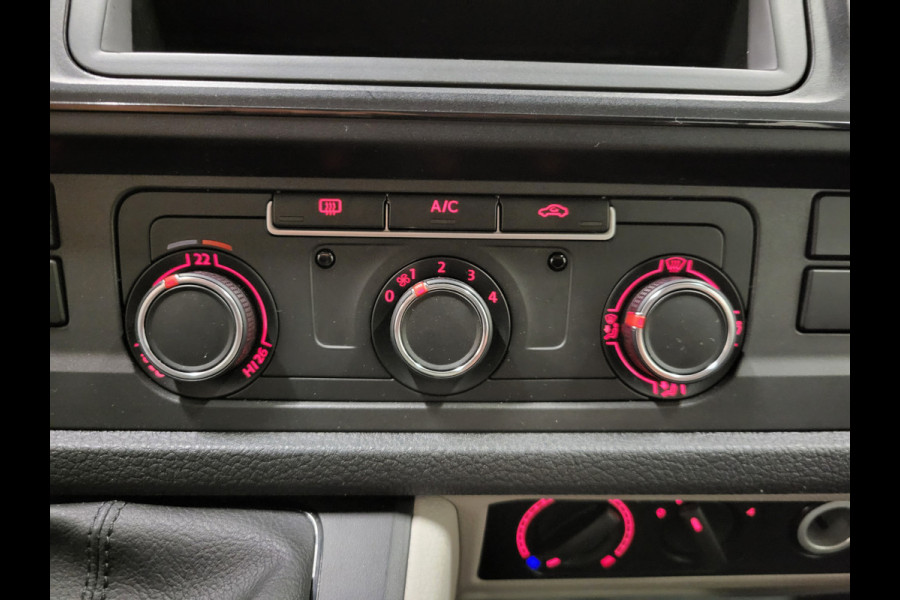 Volkswagen Transporter Kombi 2.0TSI 9-Personenbus - Excl. BTW / BPM vrij Benzine!