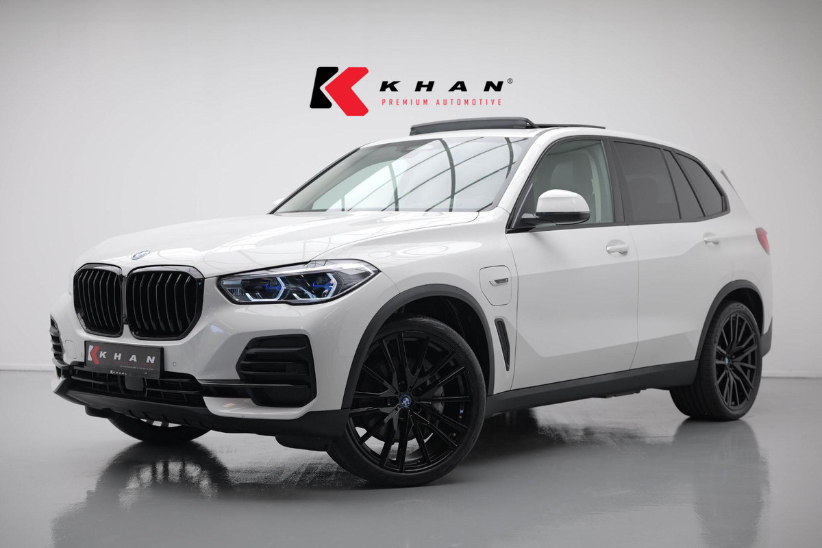 BMW X5 xDrive45e Executive |Pano|HUD|Memory|Laser|Elek.Trekhaak| BMW X5 xDrive45e Executive |Pano|HUD|Memory|Laser|Elek.Trekhaak|