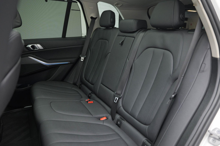 BMW X5 xDrive45e Executive |Pano|HUD|Memory|Laser|Elek.Trekhaak| BMW X5 xDrive45e Executive |Pano|HUD|Memory|Laser|Elek.Trekhaak|