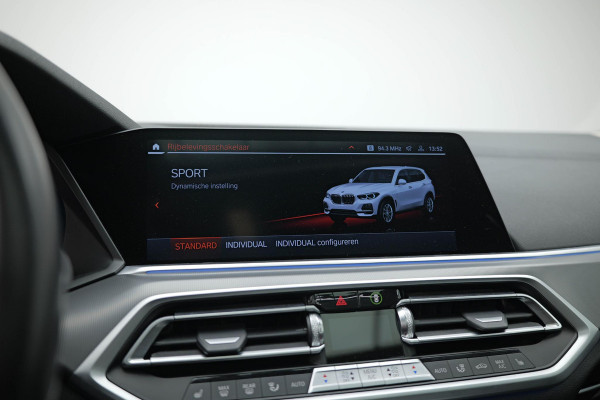 BMW X5 xDrive45e Executive |Pano|HUD|Memory|Laser|Elek.Trekhaak| BMW X5 xDrive45e Executive |Pano|HUD|Memory|Laser|Elek.Trekhaak|