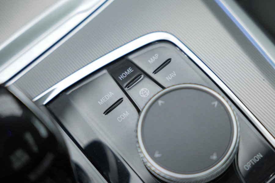 BMW X5 xDrive45e Executive |Pano|HUD|Memory|Laser|Elek.Trekhaak| BMW X5 xDrive45e Executive |Pano|HUD|Memory|Laser|Elek.Trekhaak|