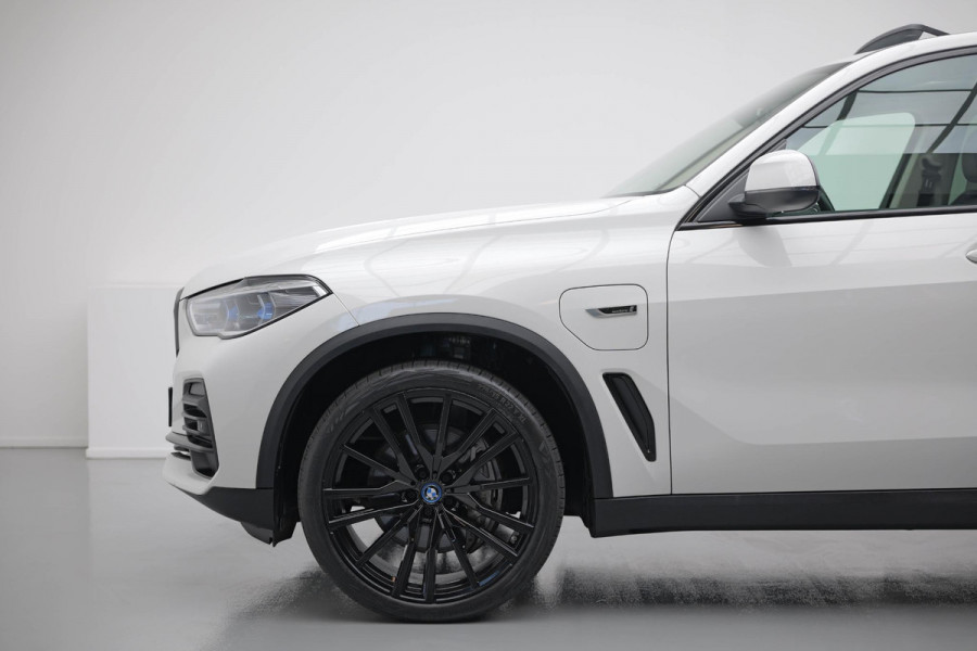 BMW X5 xDrive45e Executive |Pano|HUD|Memory|Laser|Elek.Trekhaak| BMW X5 xDrive45e Executive |Pano|HUD|Memory|Laser|Elek.Trekhaak|
