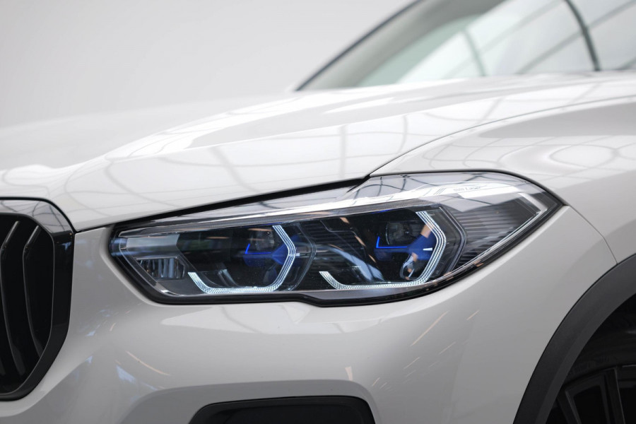 BMW X5 xDrive45e Executive |Pano|HUD|Memory|Laser|Elek.Trekhaak| BMW X5 xDrive45e Executive |Pano|HUD|Memory|Laser|Elek.Trekhaak|