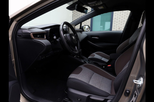 Toyota Corolla Touring Sports 2.0 Hybrid Trek | JBL | Full Led | Stoel/Stuurwiel verwarming Toyota Corolla Touring Sports 2.0 Hybrid Trek | JBL | Full Led | Stoel/Stuurwiel verwarming