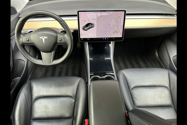Tesla Model 3 Long Range AWD 75 kWh 88% SOH Trekhaak (fiets) Rijklaarprijs! Tesla Model 3 Long Range AWD 75 kWh 88% SOH Trekhaak (fiets) Rijklaarprijs!