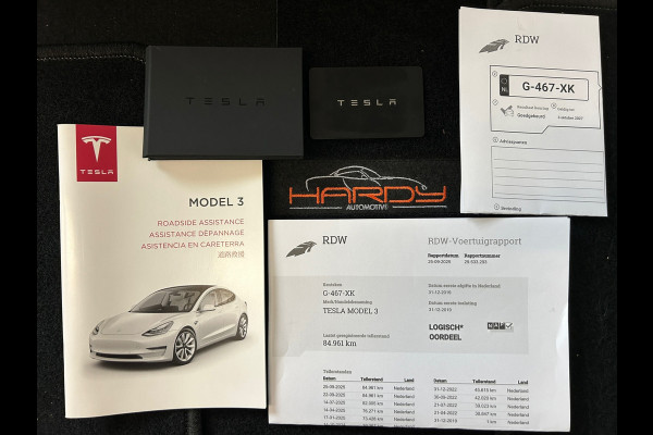 Tesla Model 3 Long Range AWD 75 kWh 88% SOH Trekhaak (fiets) Rijklaarprijs! Tesla Model 3 Long Range AWD 75 kWh 88% SOH Trekhaak (fiets) Rijklaarprijs!