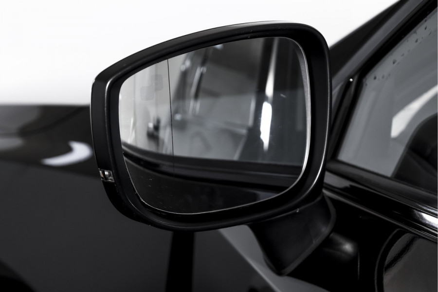 Mazda CX-5 2.0 SkyActiv-G 165 Luxury | Black Edition | Bose Audio | Adapt.Cruise | Stuur+Stoelverw+Vent | 360 Camera | HUD | NAV+App.Connect | ECC | LM 19"| Afn. Trekhaak |