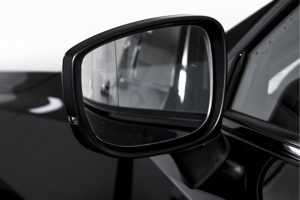Mazda CX-5 2.0 SkyActiv-G 165 Luxury | Black Edition | Bose Audio | Adapt.Cruise | Stuur+Stoelverw+Vent | 360 Camera | HUD | NAV+App.Connect | ECC | LM 19"| Afn. Trekhaak |