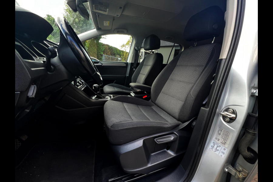Volkswagen Touran 1.4 TSI Highline 7p grot beurt gehad_Trekhaak_nette auto