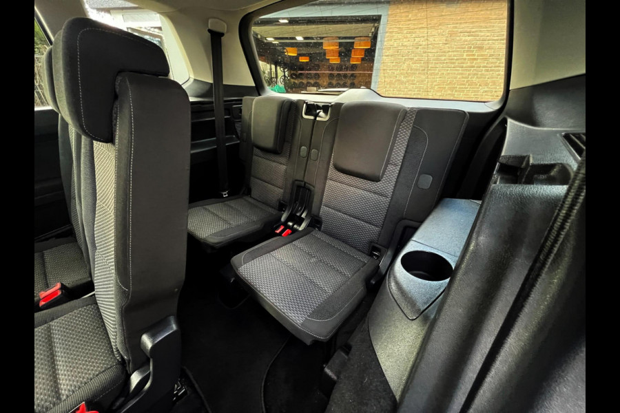 Volkswagen Touran 1.4 TSI Highline 7p grot beurt gehad_Trekhaak_nette auto