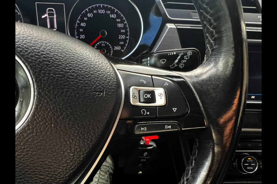 Volkswagen Touran 1.4 TSI Highline 7p grot beurt gehad_Trekhaak_nette auto