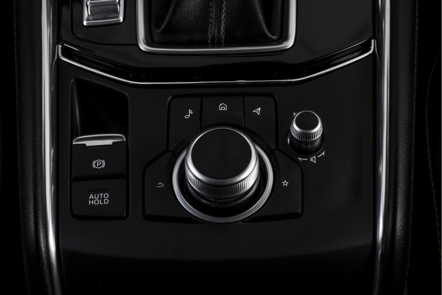 Mazda CX-5 2.0 SkyActiv-G 165 Luxury | Black Edition | Bose Audio | Adapt.Cruise | Stuur+Stoelverw+Vent | 360 Camera | HUD | NAV+App.Connect | ECC | LM 19"| Afn. Trekhaak |