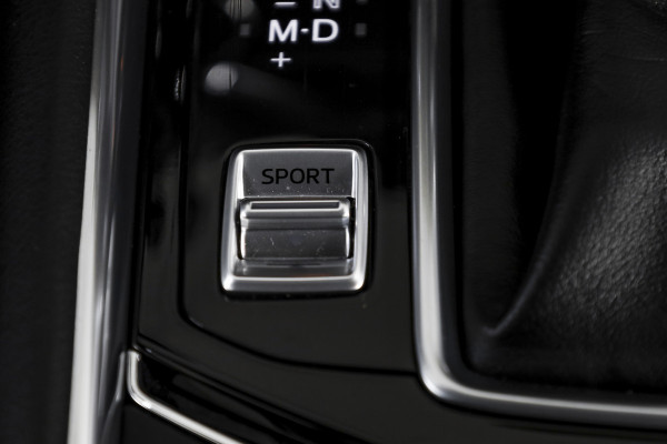 Mazda CX-5 2.0 SkyActiv-G 165 Luxury | Black Edition | Bose Audio | Adapt.Cruise | Stuur+Stoelverw+Vent | 360 Camera | HUD | NAV+App.Connect | ECC | LM 19"| Afn. Trekhaak |