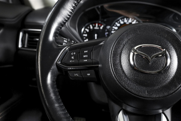 Mazda CX-5 2.0 SkyActiv-G 165 Luxury | Black Edition | Bose Audio | Adapt.Cruise | Stuur+Stoelverw+Vent | 360 Camera | HUD | NAV+App.Connect | ECC | LM 19"| Afn. Trekhaak |