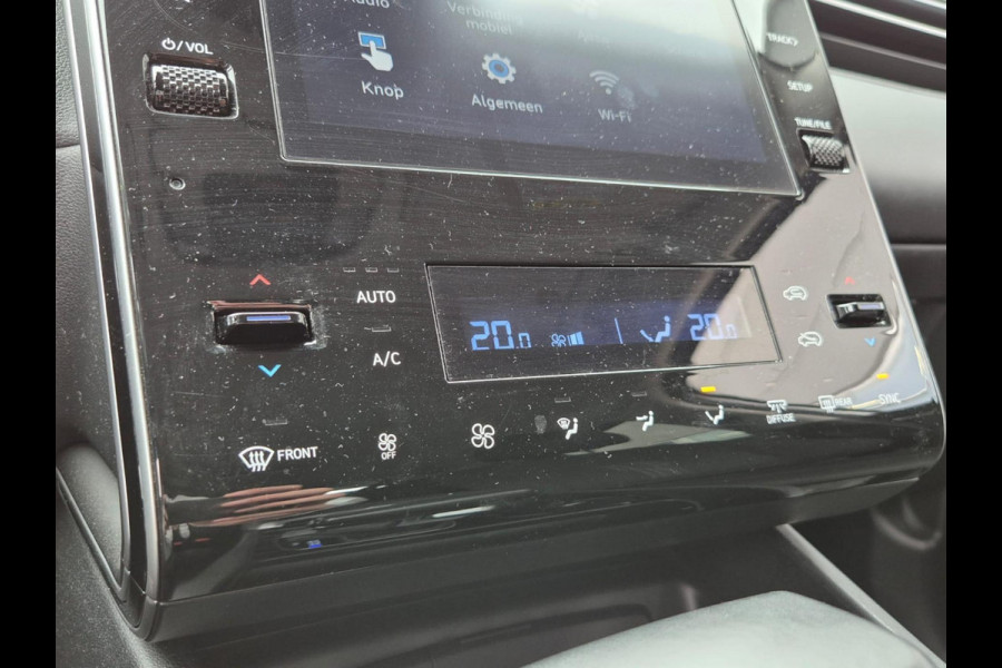 Hyundai Tucson 1.6 T-GDI MHEV Comfort | Met Trekhaak | Automaat Hyundai Tucson 1.6 T-GDI MHEV Comfort | Met Trekhaak | Automaat