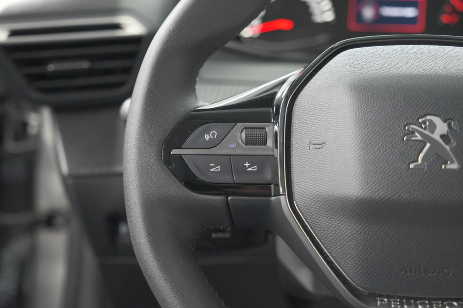 Peugeot 208 PureTech 100 Allure Pack | Camera | Apple Carplay | Stoelverwarming | Parkeersensoren