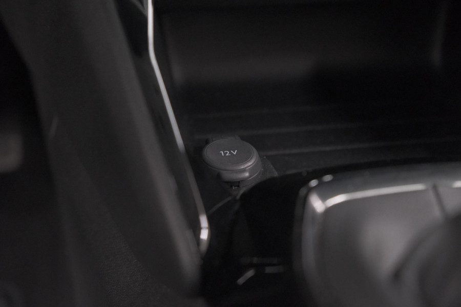 Peugeot 208 PureTech 100 Allure Pack | Camera | Apple Carplay | Stoelverwarming | Parkeersensoren