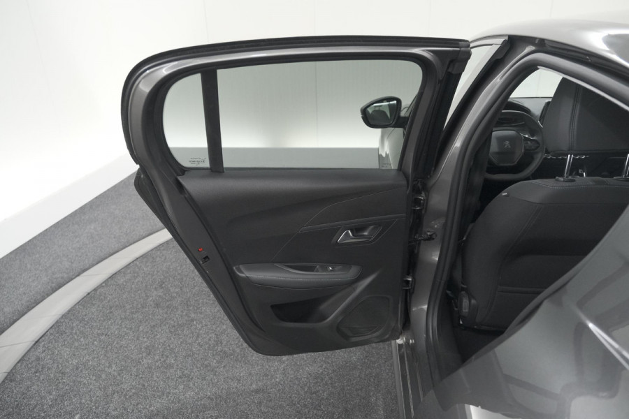 Peugeot 208 PureTech 100 Allure Pack | Camera | Apple Carplay | Stoelverwarming | Parkeersensoren