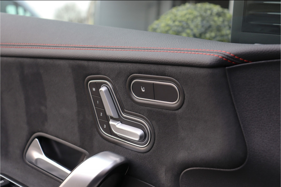 Mercedes-Benz CLA-Klasse AMG 35 4MATIC Premium Plus **Schaalstoelen/Sfeerverlichting/360/Pano**