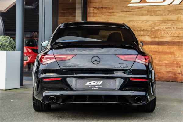 Mercedes-Benz CLA-Klasse AMG 35 4MATIC Premium Plus **Schaalstoelen/Sfeerverlichting/360/Pano**