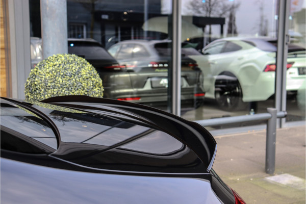 Mercedes-Benz CLA-Klasse AMG 35 4MATIC Premium Plus **Schaalstoelen/Sfeerverlichting/360/Pano**