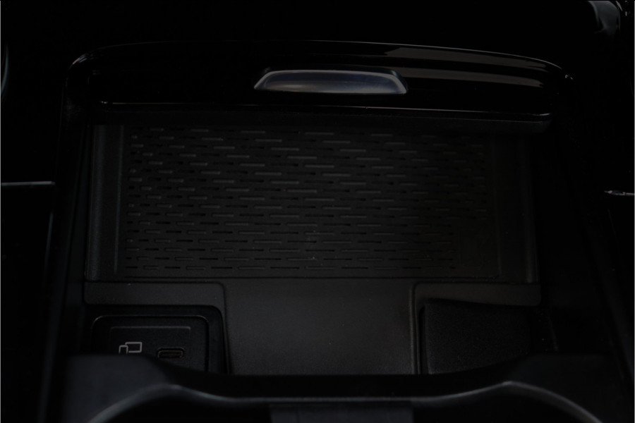 Mercedes-Benz CLA-Klasse AMG 35 4MATIC Premium Plus **Schaalstoelen/Sfeerverlichting/360/Pano**