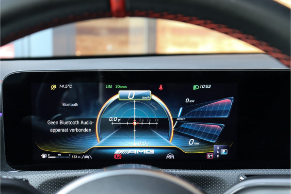 Mercedes-Benz CLA-Klasse AMG 35 4MATIC Premium Plus **Schaalstoelen/Sfeerverlichting/360/Pano**