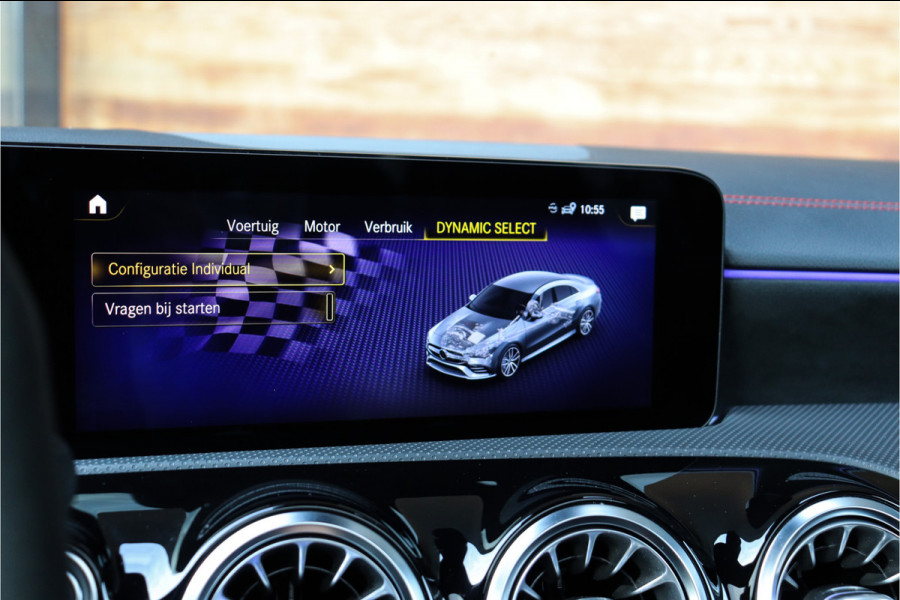 Mercedes-Benz CLA-Klasse AMG 35 4MATIC Premium Plus **Schaalstoelen/Sfeerverlichting/360/Pano**
