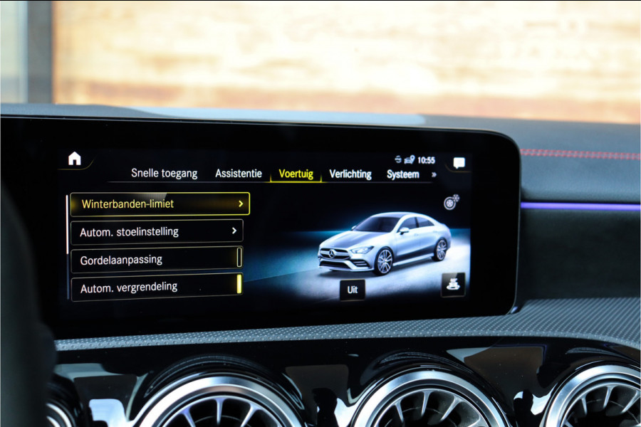 Mercedes-Benz CLA-Klasse AMG 35 4MATIC Premium Plus **Schaalstoelen/Sfeerverlichting/360/Pano**