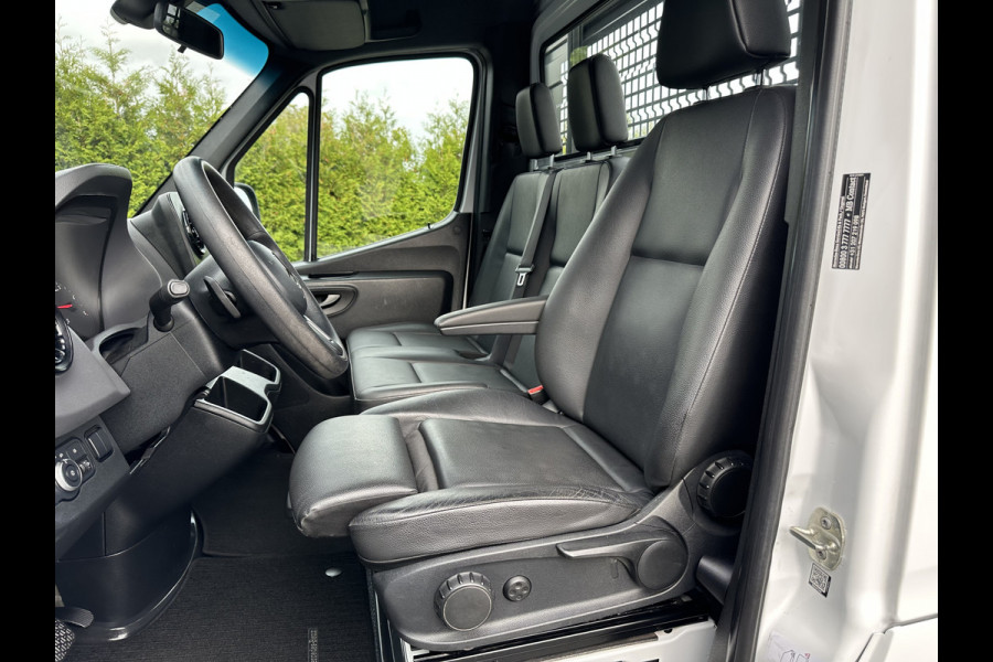 Mercedes-Benz Sprinter 311 CDI AUTOMAAT 3.5T / PICK UP / LAADVERM 1480 KG / 17.267 KM !! / 1e EIG. / AIRCO / CRUISE CONTROL