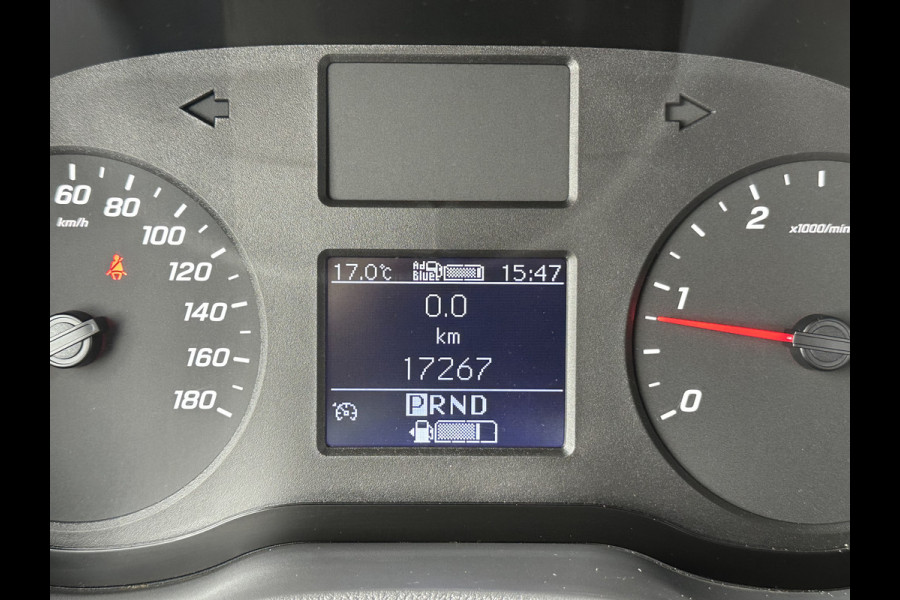 Mercedes-Benz Sprinter 311 CDI AUTOMAAT 3.5T / PICK UP / LAADVERM 1480 KG / 17.267 KM !! / 1e EIG. / AIRCO / CRUISE CONTROL