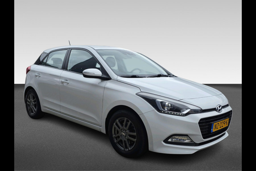 Hyundai i20 1.0 T-GDI Comfort | cruise control | Lane assist | Parkeersensoren |