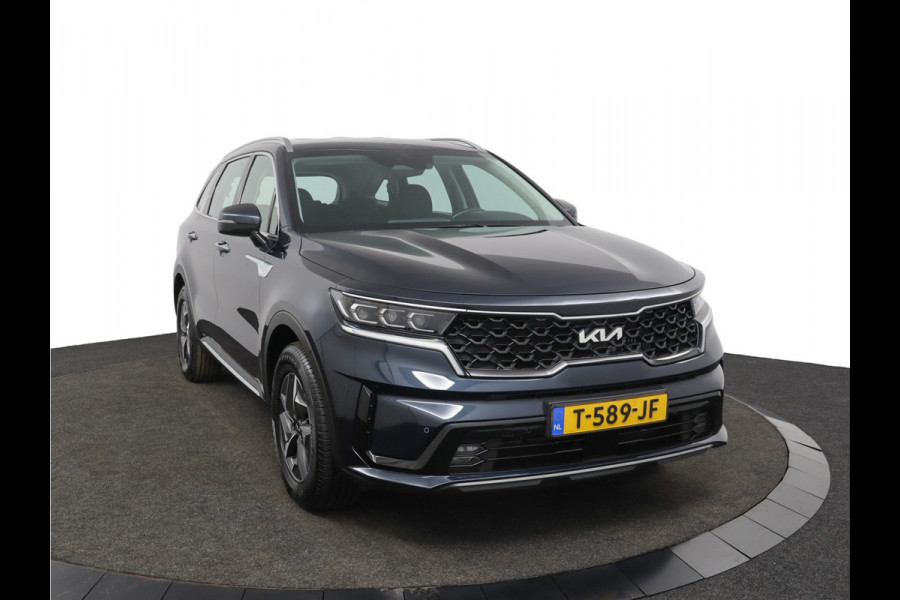 Kia Sorento 1.6 T-GDI Hybrid 2WD DynamicLine 7p. Automaat - Climate Control - LED Koplampen - Stoel/Stuurverwarming - Navigatie - Fabrieksgarantie Tot 2030