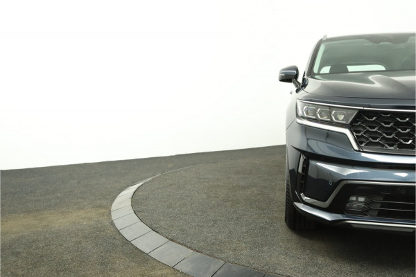 Kia Sorento 1.6 T-GDI Hybrid 2WD DynamicLine 7p. Automaat - Climate Control - LED Koplampen - Stoel/Stuurverwarming - Navigatie - Fabrieksgarantie Tot 2030