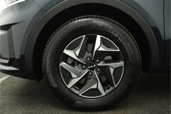Kia Sorento 1.6 T-GDI Hybrid 2WD DynamicLine 7p. Automaat - Climate Control - LED Koplampen - Stoel/Stuurverwarming - Navigatie - Fabrieksgarantie Tot 2030