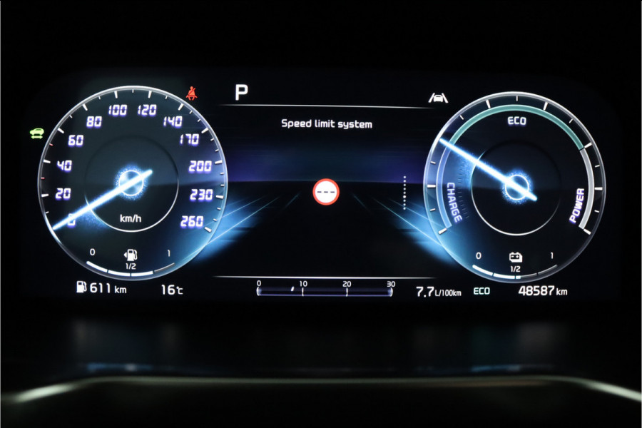 Kia Sorento 1.6 T-GDI Hybrid 2WD DynamicLine 7p. Automaat - Climate Control - LED Koplampen - Stoel/Stuurverwarming - Navigatie - Fabrieksgarantie Tot 2030