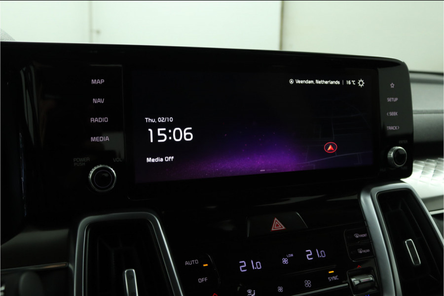Kia Sorento 1.6 T-GDI Hybrid 2WD DynamicLine 7p. Automaat - Climate Control - LED Koplampen - Stoel/Stuurverwarming - Navigatie - Fabrieksgarantie Tot 2030