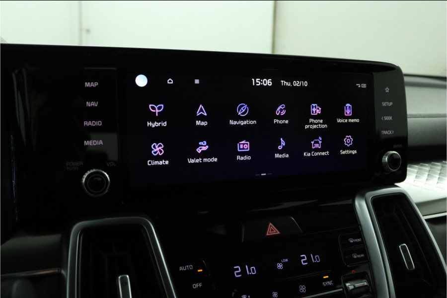 Kia Sorento 1.6 T-GDI Hybrid 2WD DynamicLine 7p. Automaat - Climate Control - LED Koplampen - Stoel/Stuurverwarming - Navigatie - Fabrieksgarantie Tot 2030