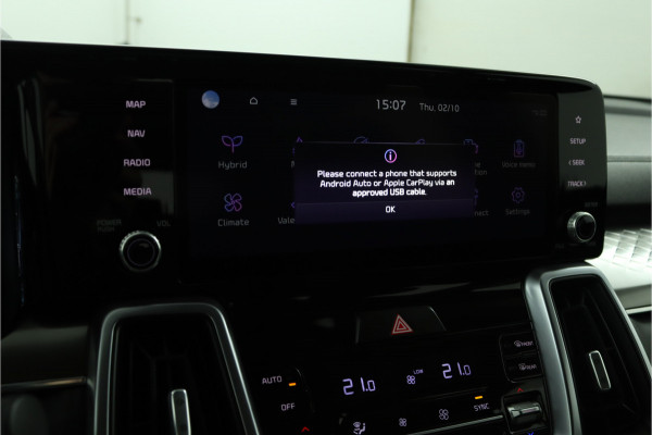Kia Sorento 1.6 T-GDI Hybrid 2WD DynamicLine 7p. Automaat - Climate Control - LED Koplampen - Stoel/Stuurverwarming - Navigatie - Fabrieksgarantie Tot 2030