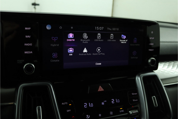 Kia Sorento 1.6 T-GDI Hybrid 2WD DynamicLine 7p. Automaat - Climate Control - LED Koplampen - Stoel/Stuurverwarming - Navigatie - Fabrieksgarantie Tot 2030