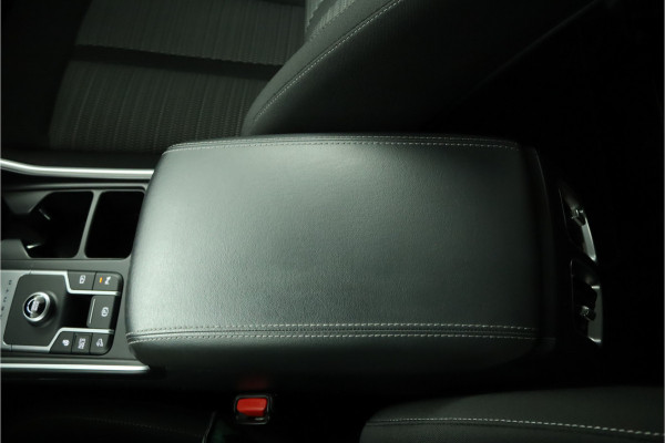 Kia Sorento 1.6 T-GDI Hybrid 2WD DynamicLine 7p. Automaat - Climate Control - LED Koplampen - Stoel/Stuurverwarming - Navigatie - Fabrieksgarantie Tot 2030