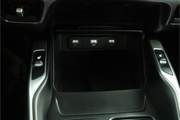 Kia Sorento 1.6 T-GDI Hybrid 2WD DynamicLine 7p. Automaat - Climate Control - LED Koplampen - Stoel/Stuurverwarming - Navigatie - Fabrieksgarantie Tot 2030