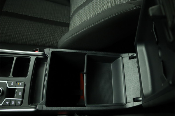 Kia Sorento 1.6 T-GDI Hybrid 2WD DynamicLine 7p. Automaat - Climate Control - LED Koplampen - Stoel/Stuurverwarming - Navigatie - Fabrieksgarantie Tot 2030