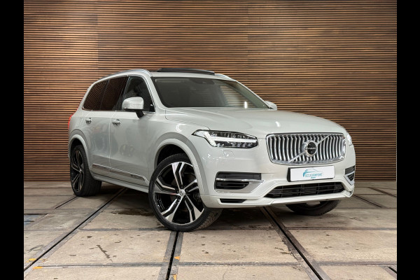 Volvo XC90 2.0 T8 Recharge AWD Plus Bright 7 p. | Pano | 22' inch | 360° camera | Trekhaak | Harman/Kardon Volvo XC90 2.0 T8 Recharge AWD Plus Bright 7 p. | Pano | 22' inch | 360° camera | Trekhaak | Harman/Kardon