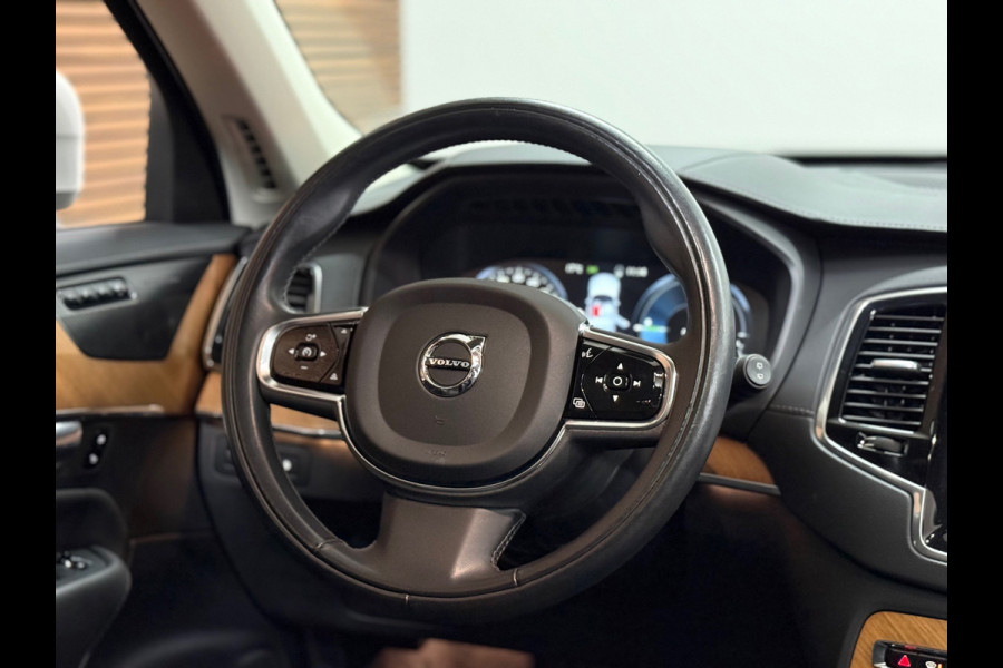Volvo XC90 2.0 T8 Recharge AWD Plus Bright 7 p. | Pano | 22' inch | 360° camera | Trekhaak | Harman/Kardon Volvo XC90 2.0 T8 Recharge AWD Plus Bright 7 p. | Pano | 22' inch | 360° camera | Trekhaak | Harman/Kardon