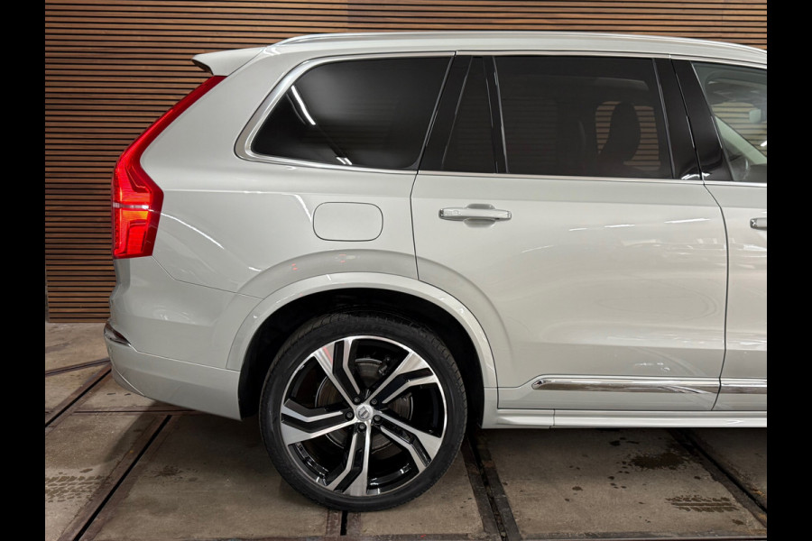Volvo XC90 2.0 T8 Recharge AWD Plus Bright 7 p. | Pano | 22' inch | 360° camera | Trekhaak | Harman/Kardon Volvo XC90 2.0 T8 Recharge AWD Plus Bright 7 p. | Pano | 22' inch | 360° camera | Trekhaak | Harman/Kardon