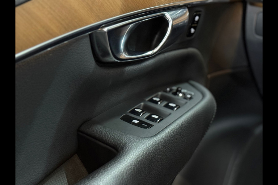 Volvo XC90 2.0 T8 Recharge AWD Plus Bright 7 p. | Pano | 22' inch | 360° camera | Trekhaak | Harman/Kardon Volvo XC90 2.0 T8 Recharge AWD Plus Bright 7 p. | Pano | 22' inch | 360° camera | Trekhaak | Harman/Kardon