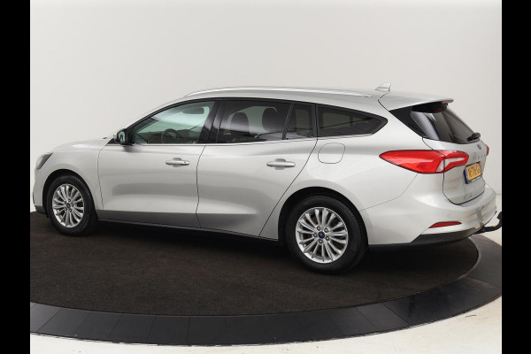 Ford Focus 1.0 EcoBoost Hybrid Titanium X | Stoel & stuurverwarming | Camera | Trekhaak | Carplay | Digital Cockpit | Full LED | Keyless