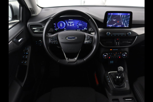 Ford Focus 1.0 EcoBoost Hybrid Titanium X | Stoel & stuurverwarming | Camera | Trekhaak | Carplay | Digital Cockpit | Full LED | Keyless