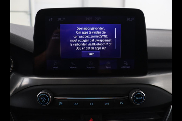 Ford Focus 1.0 EcoBoost Hybrid Titanium X | Stoel & stuurverwarming | Camera | Trekhaak | Carplay | Digital Cockpit | Full LED | Keyless